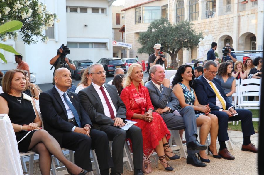 الاحتفال بالعيد القومي الفرنسي (الباستيل) في المستشفى الفرنسي